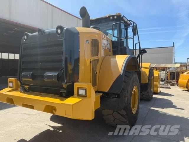 CAT 966 M Iekrāvēji uz riteņiem