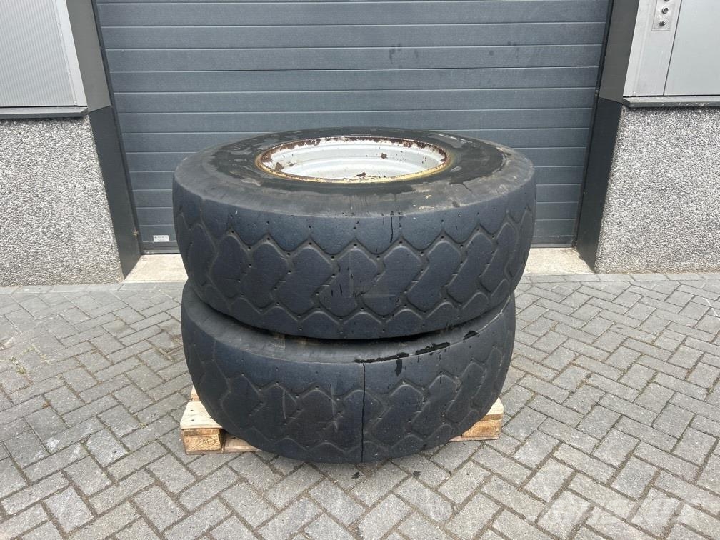 Volvo L40B-TP Speeder-Goodyear 17.5R25-Tire/Reifen/Band Tyres, wheels and rims