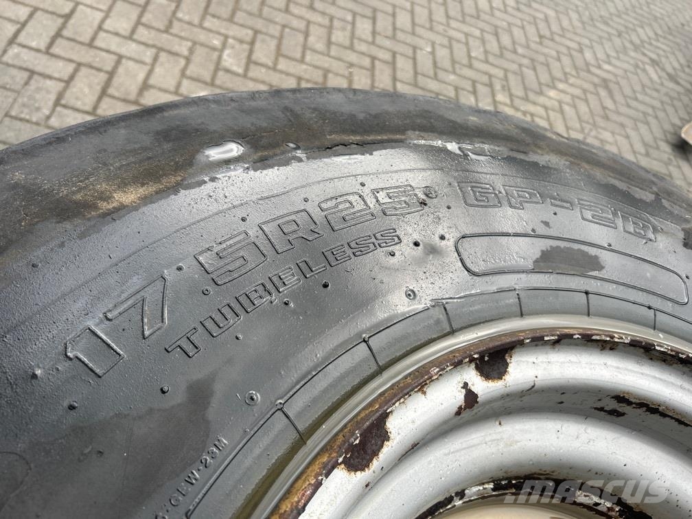 Volvo L40B-TP Speeder-Goodyear 17.5R25-Tire/Reifen/Band Tyres, wheels and rims