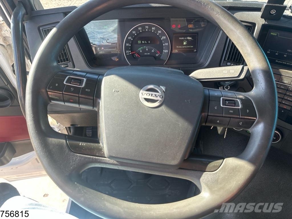 Volvo FMX 500 EURO 6, Retarder, Palfinger, Remote Pritschenwagen/Pritschenwagen mit Seitenklappe