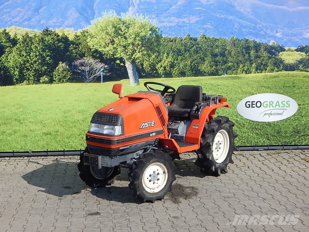 Kubota A155 Компактни трактори