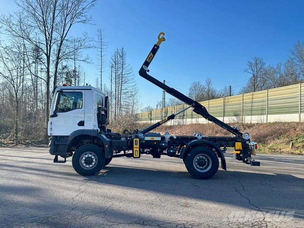 MAN TGM MAN TGM 18.320 4x4 Euro 6e Hyva 12-45 Hook lift trucks