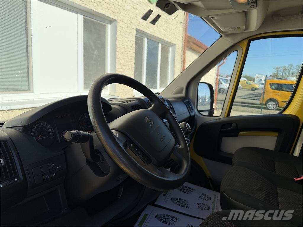 Peugeot Boxer VIN 7 405 Pakettiautot