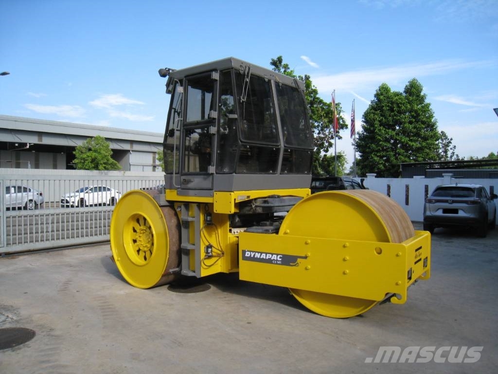 Dynapac CS 141 Tandemové valce