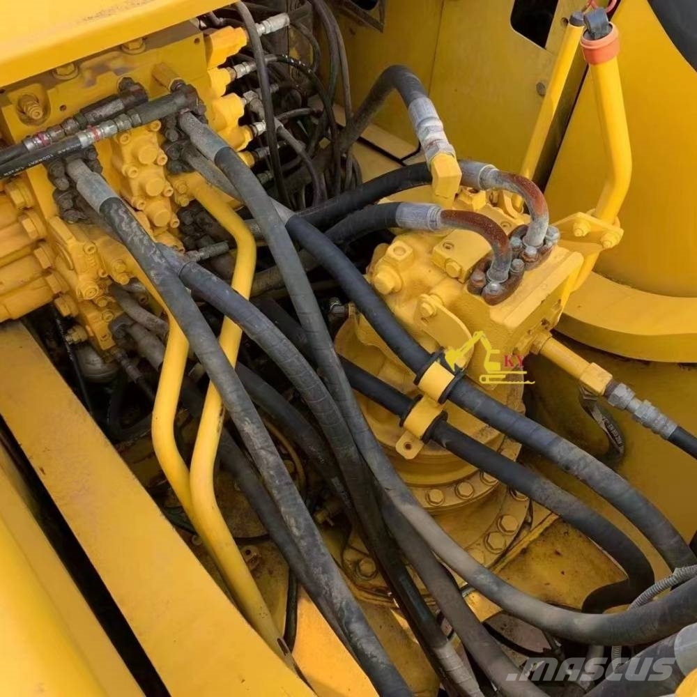 Komatsu P 270 Escavadeiras de esteiras