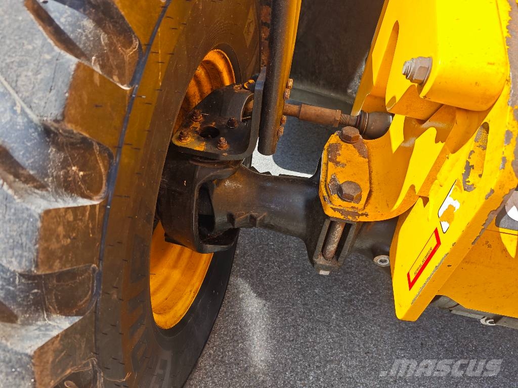 JCB 542-70 Agri Super Verreikers voor landbouw