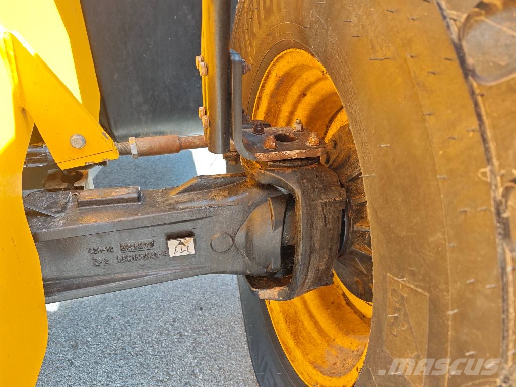 JCB 542-70 Agri Super Verreikers voor landbouw