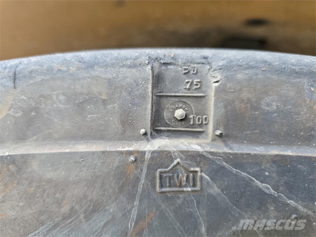 Liebherr LRS 545 رافعات حاويات