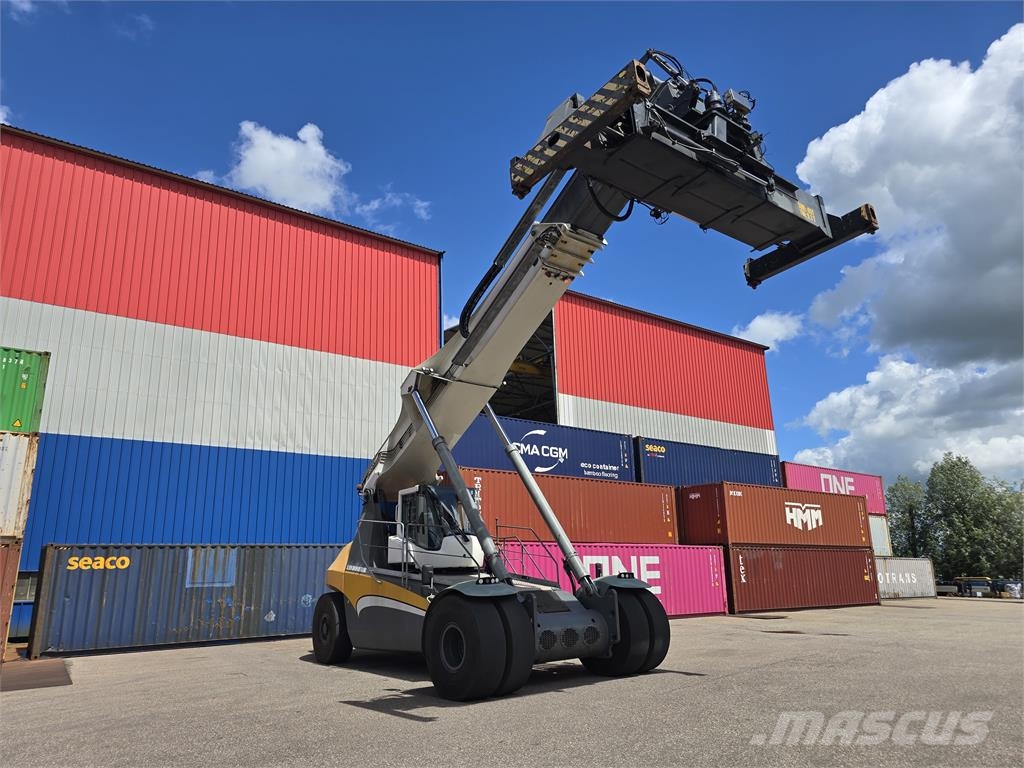 Liebherr LRS 545 رافعات حاويات