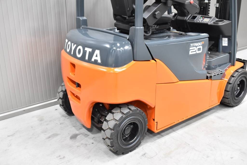 Toyota 8FBM20T Električni viljuškari