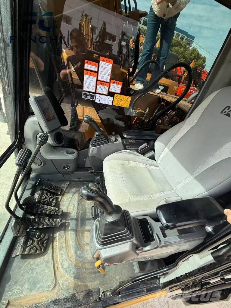 CAT 312GC Lánctalpas kotrók