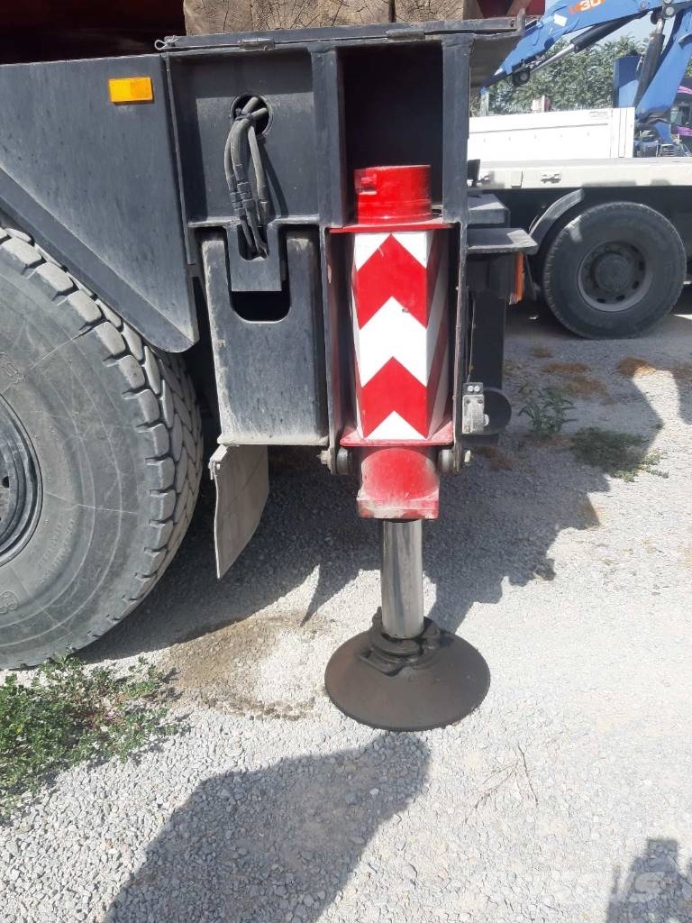 Krupp KMK 4070 全路面起重機/吊車