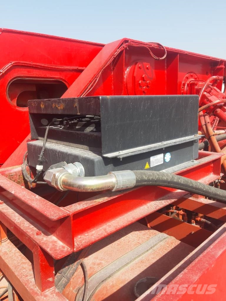 Krupp KMK 4070 全路面起重機/吊車