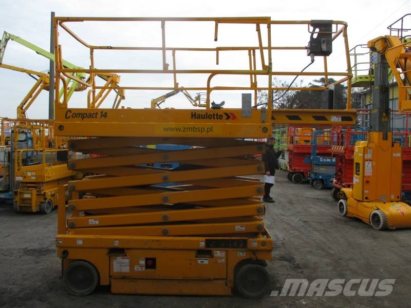 Haulotte Compact 14 Nůžková zvedací plošina