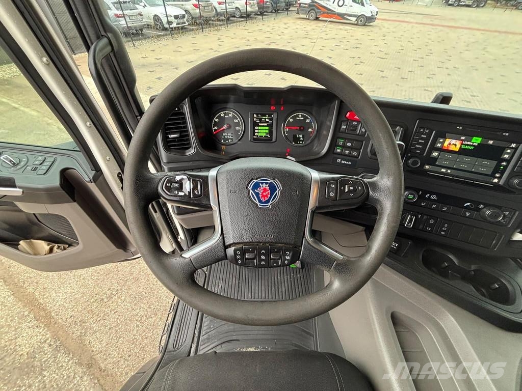 Scania P 500 6x2*4 9 TON FRONT AXLE / RETARDER Camiones portacontenedores