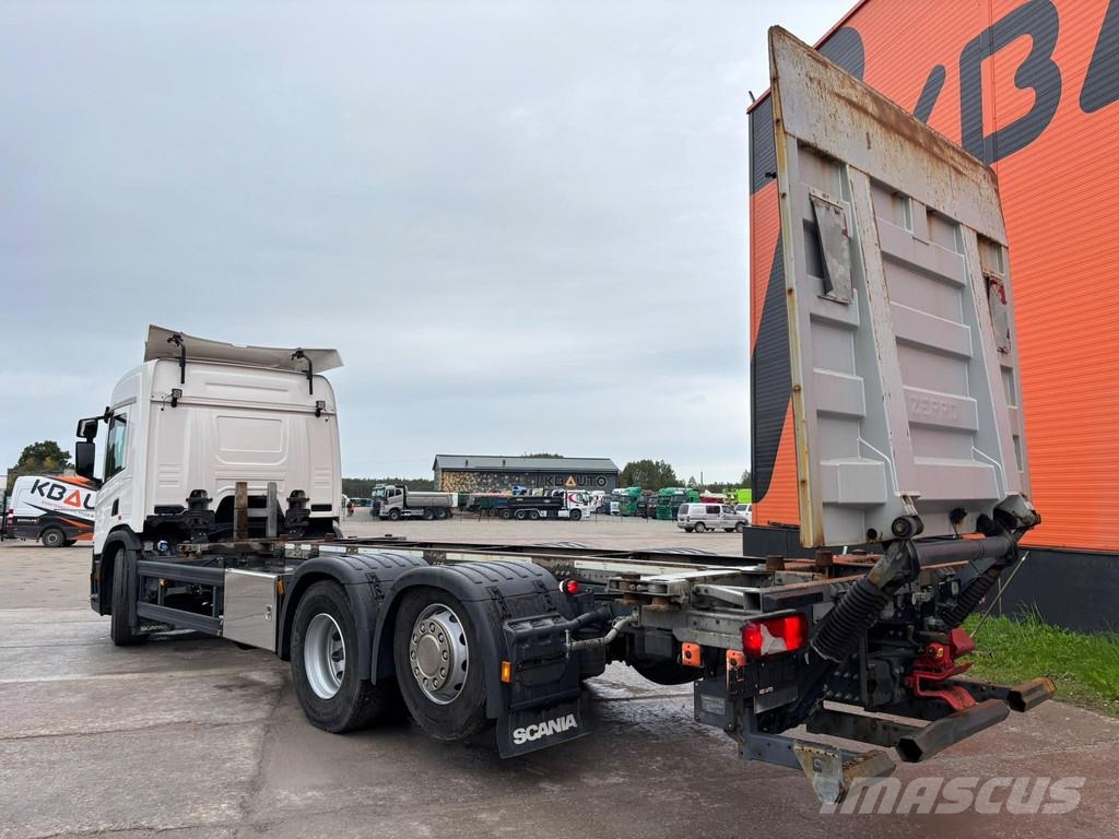 Scania P 500 6x2*4 9 TON FRONT AXLE / RETARDER Camiones portacontenedores