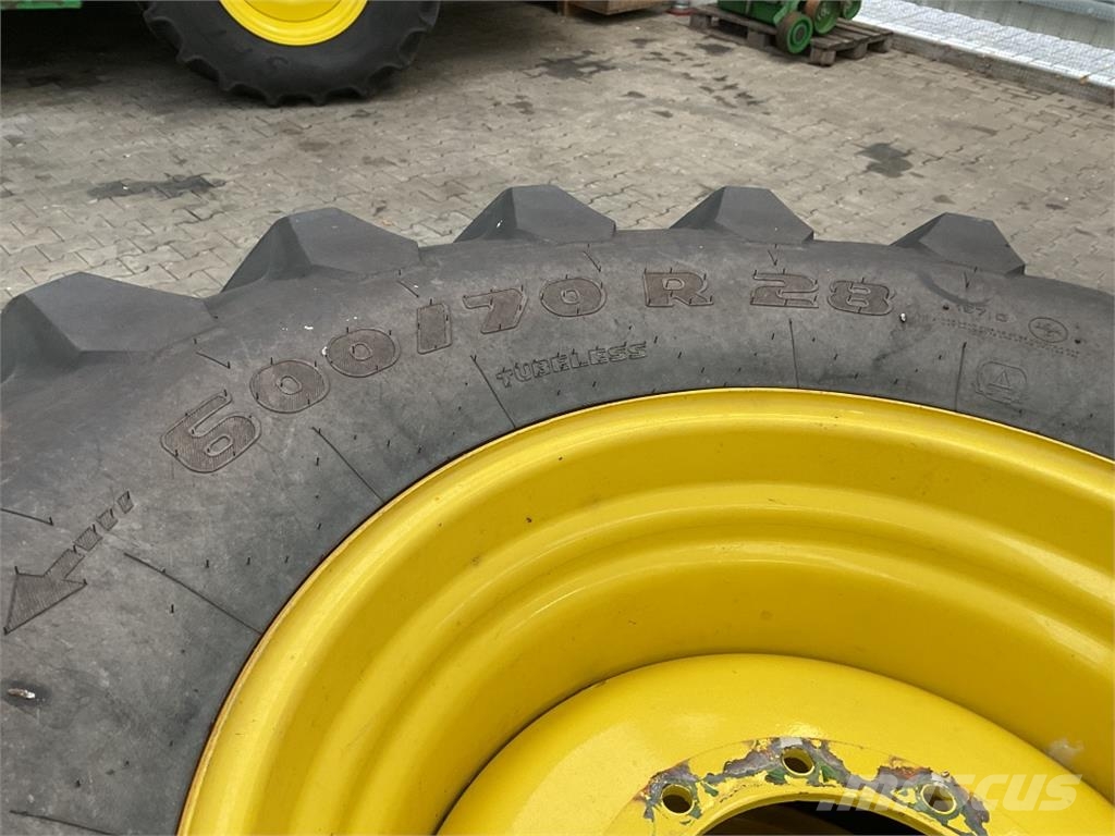 Trelleborg 600/70R28 ماكينات زراعية - غير ذلك