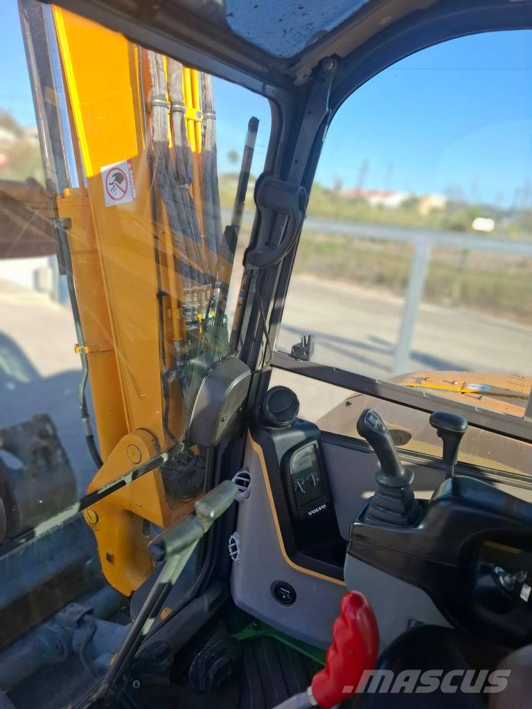 Volvo ECR88-D Midi excavators 7t - 12t