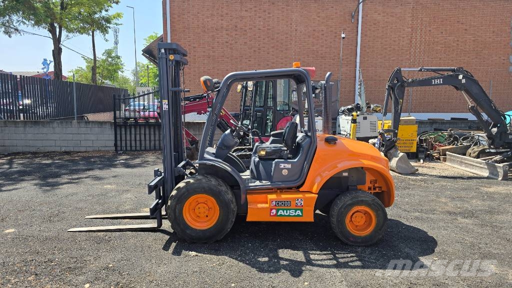 Ausa CH 200 X4 شاحنات الطرق الوعرة