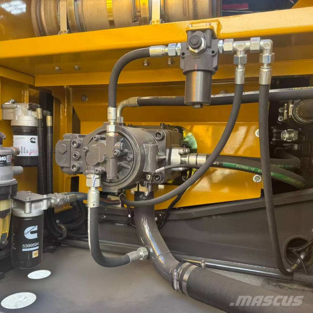 XCMG XE 200 Bagri goseničarji