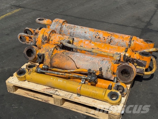CAT 966 H HYDRAULIC CYLINDER COMPLET Hidráulicos