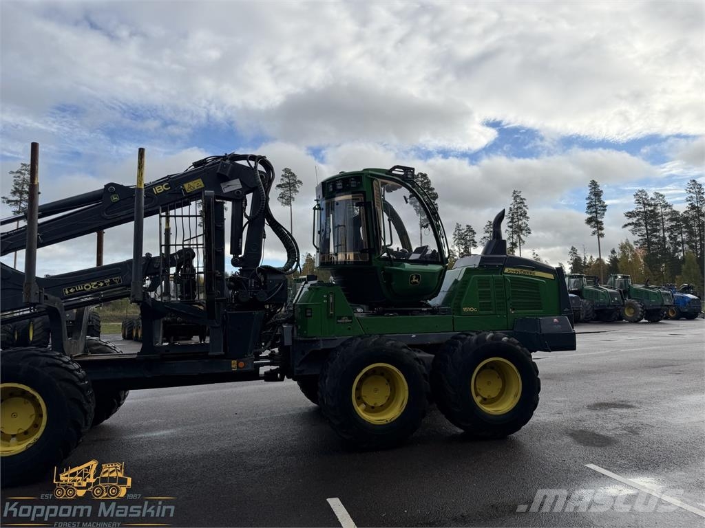 John Deere 1510G Udkørselsmaskiner