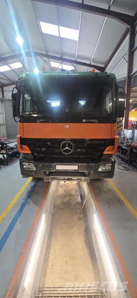 Mercedes-Benz Actros Betonpomptrucks