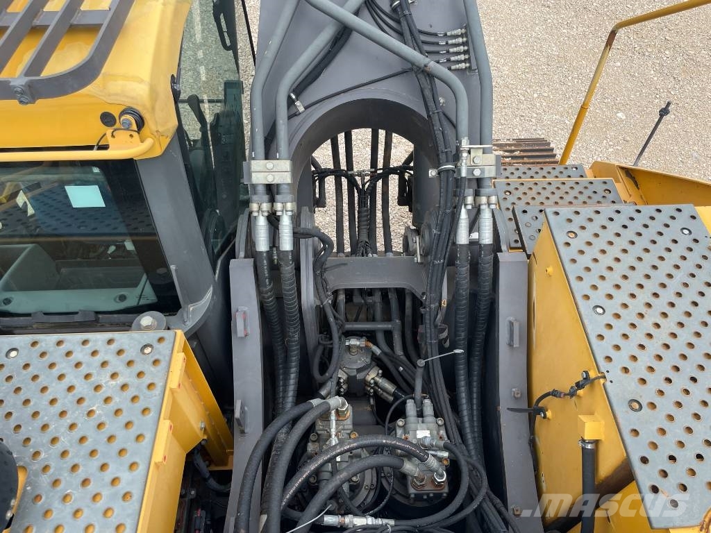 Volvo EC 480 E L Roomikekskavaatorid