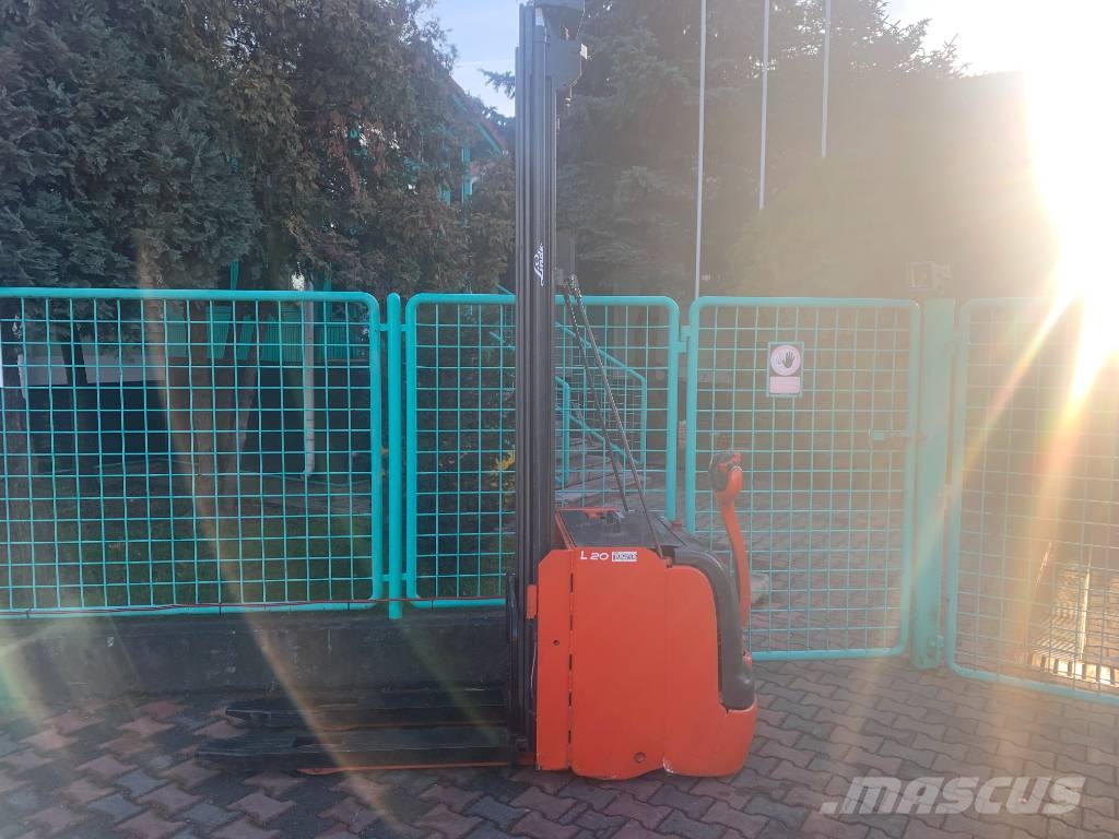 Linde L 20 V-2502 FOR EXPORT ONLY OB Apiladores eléctricos autopropulsados