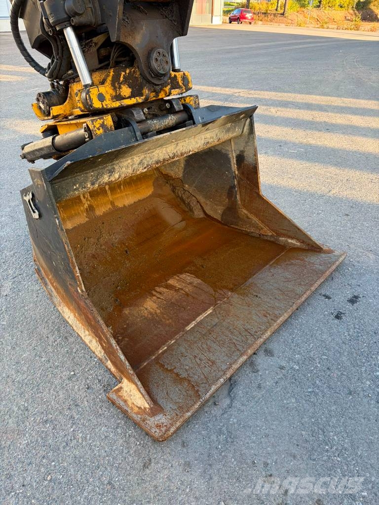 Hitachi Sumitomo ZX135 US-6 Telakaivukoneet
