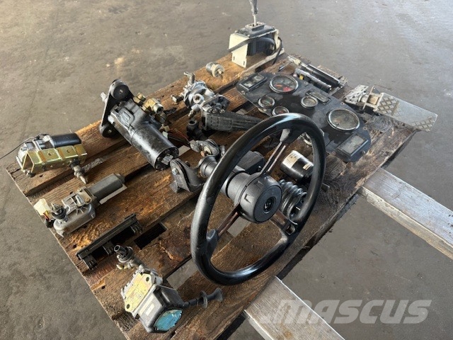 Terex TA 25 CAB PARTS Ohjaamo ja sisusta