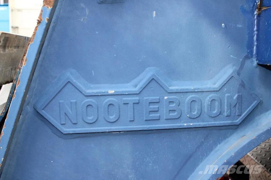 Nooteboom EURO 4803 + 3x SAF AXLE Autotransporter