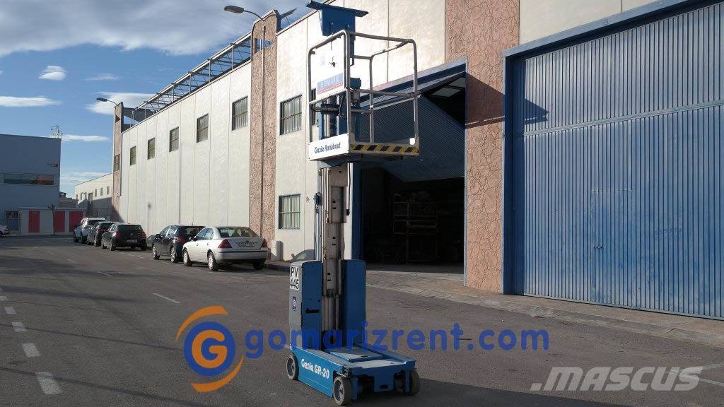Genie GR 20 Vertical mast lifts