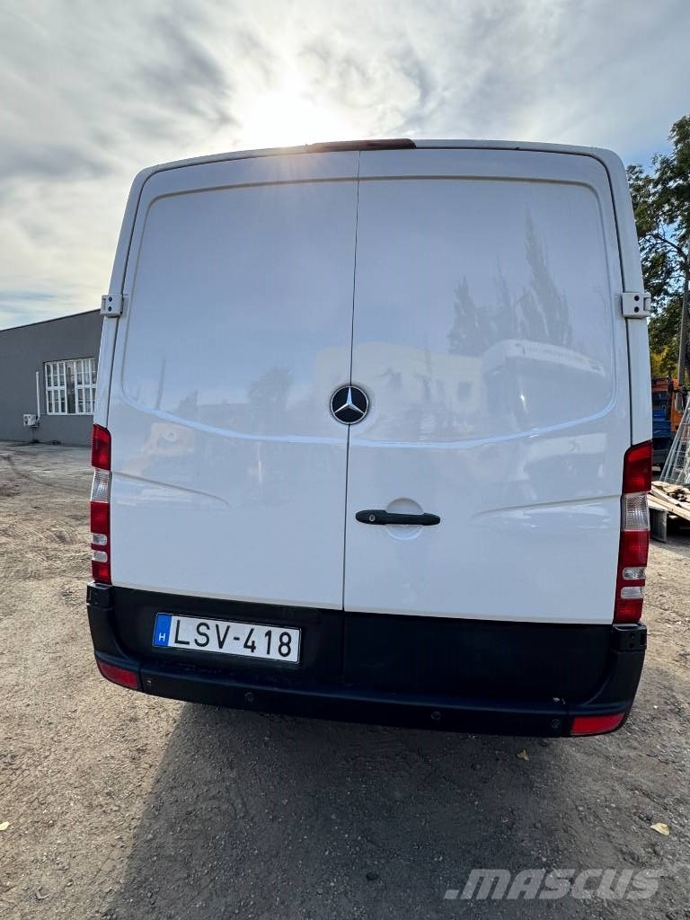 Mercedes-Benz Sprinter 313 Samochody dostawcze ze skrzynią zamkniętą