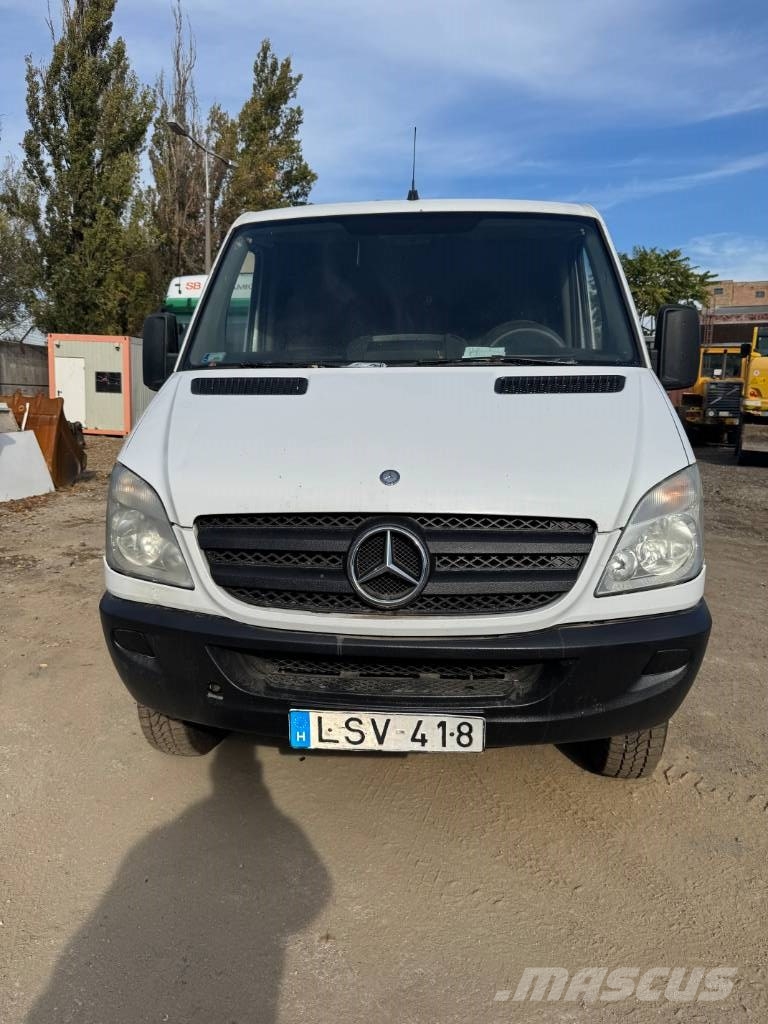 Mercedes-Benz Sprinter 313 Samochody dostawcze ze skrzynią zamkniętą