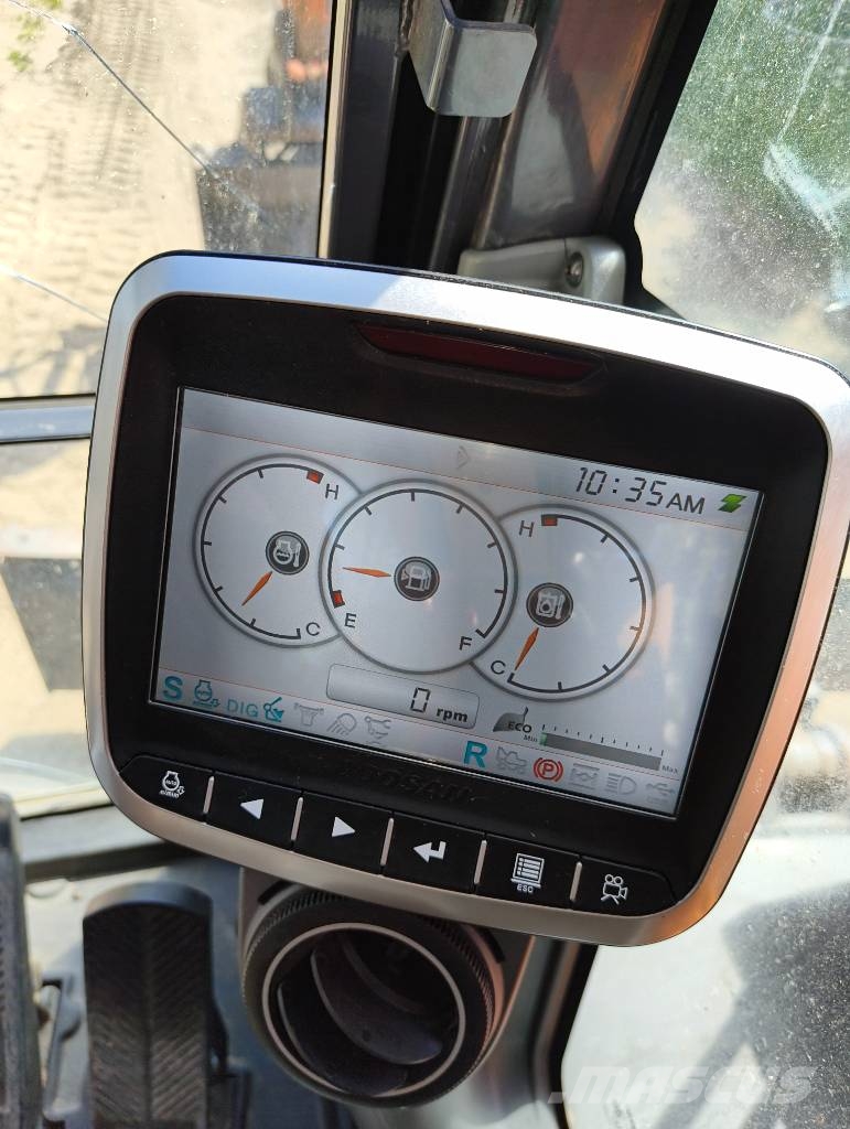 Doosan DX 63-3 Escavatori cingolati