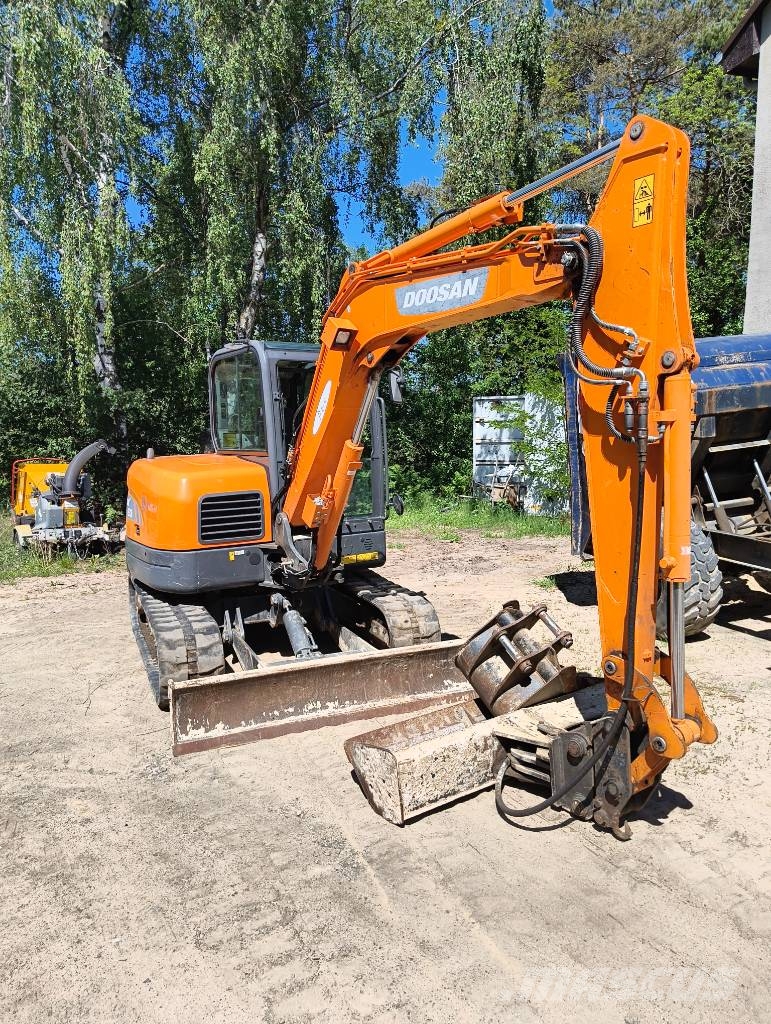 Doosan DX 63-3 Escavatori cingolati
