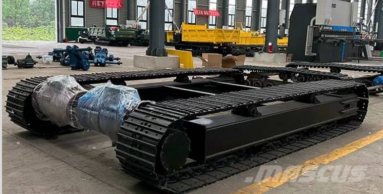 Komatsu PC210-8 Custom Tracked Undercarriage 無限軌道、クローラ、履帯