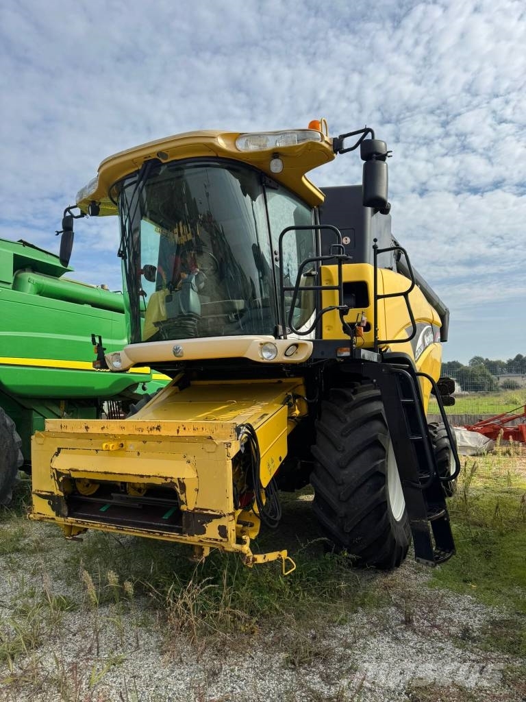 New Holland CX 780 SL Θεριζοαλωνιστικές μηχανές