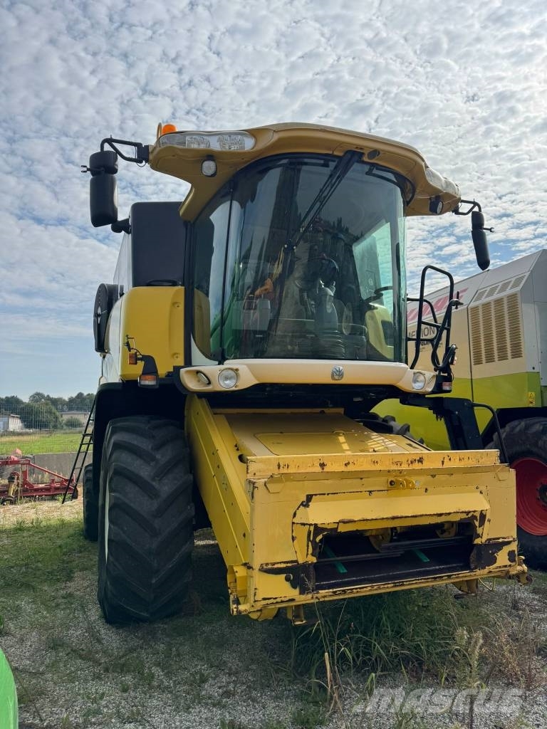 New Holland CX 780 SL Θεριζοαλωνιστικές μηχανές