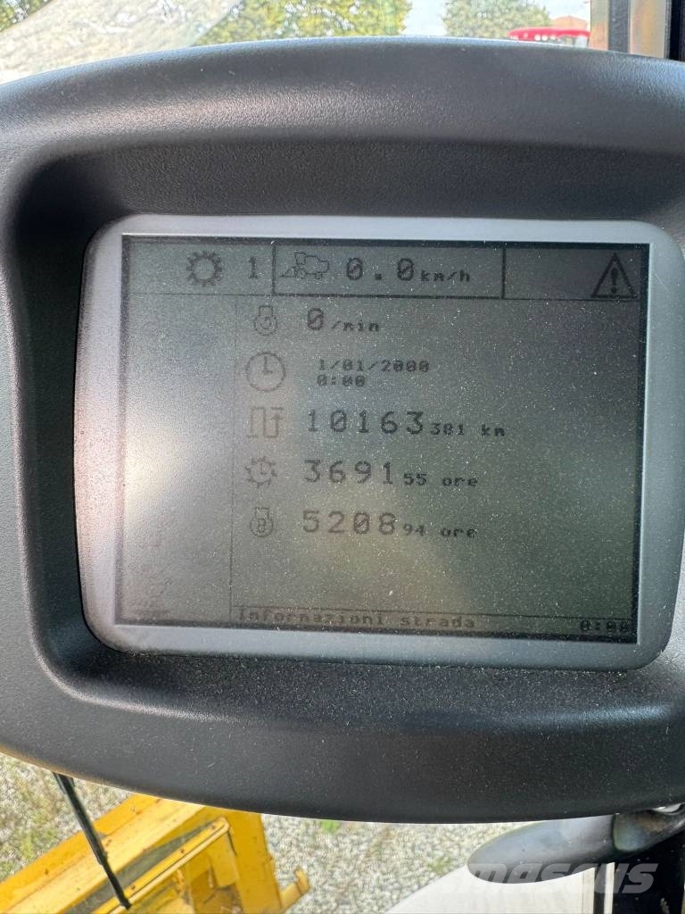 New Holland CX 780 SL Θεριζοαλωνιστικές μηχανές