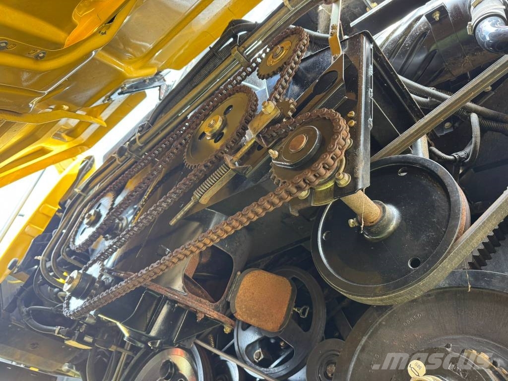 New Holland CX 780 SL Θεριζοαλωνιστικές μηχανές