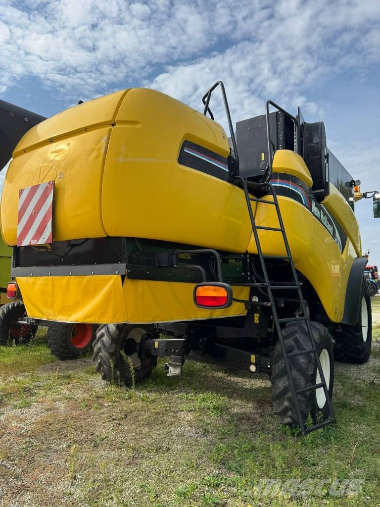 New Holland CX 780 SL Θεριζοαλωνιστικές μηχανές