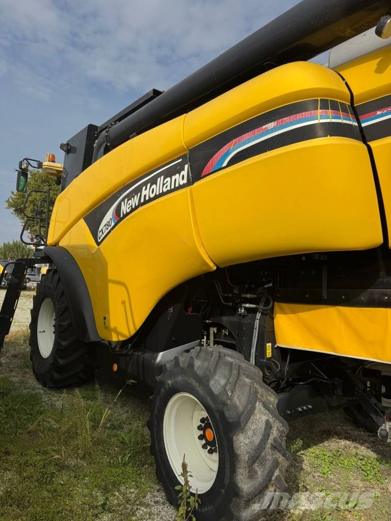 New Holland CX 780 SL Θεριζοαλωνιστικές μηχανές