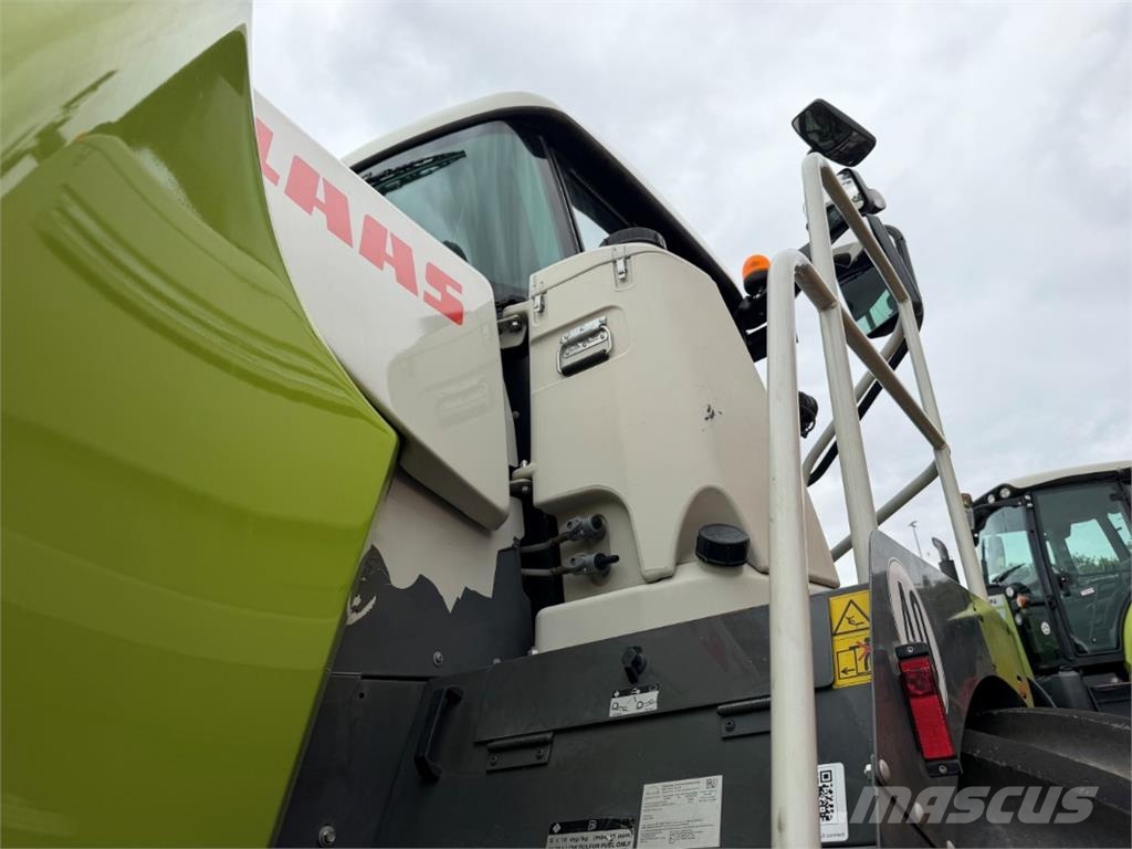 CLAAS Jaguar 970 ماكينات زراعية - غير ذلك