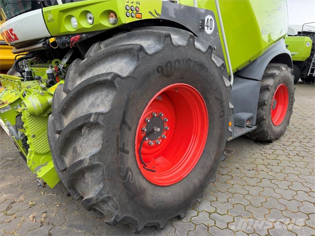 CLAAS Jaguar 970 ماكينات زراعية - غير ذلك