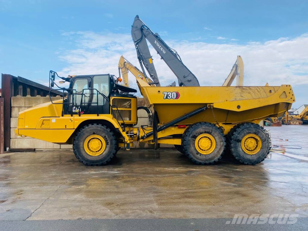 CAT 730 Шарнирно-сочленённые самосвалы
