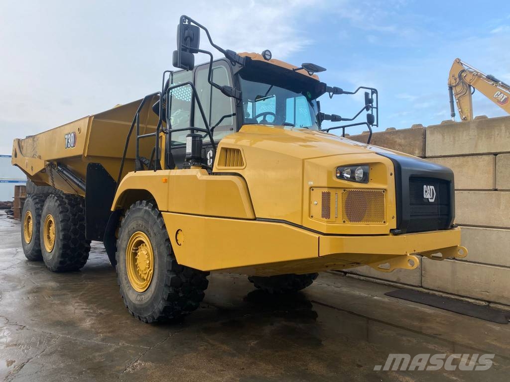 CAT 730 Шарнирно-сочленённые самосвалы