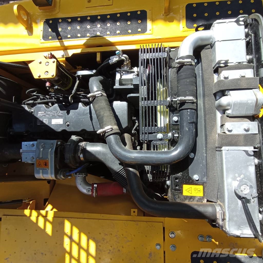 Komatsu PC 200-8 Εκσκαφείς με ερπύστριες