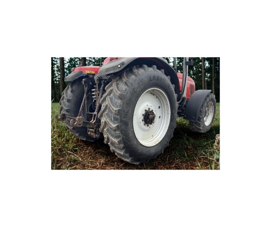 Massey Ferguson 8240 트랙터